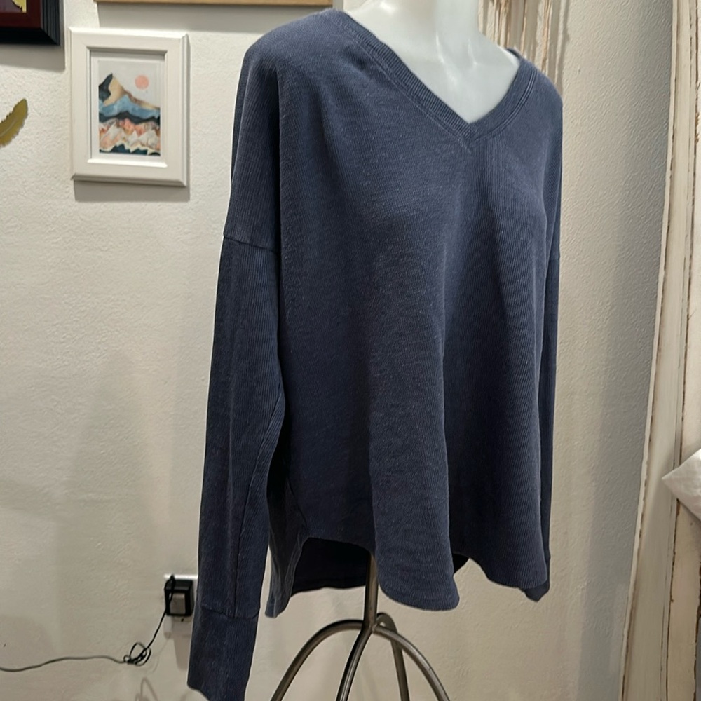 Lucky brand, long sleeve lightweight, thermal shirt
